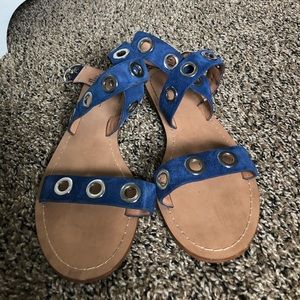 Scrappy blue sandals